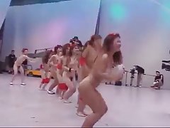 הרבה בנות יפנית סקסית בעירום