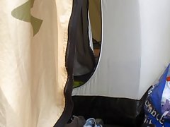 הליכה קמפינג, אופס, הפתעה נעימה לראות אישה בעירום