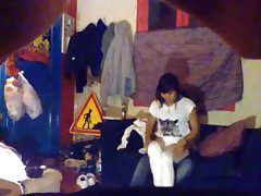 etudiante filmee en מצלמה cachee